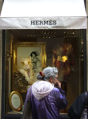 Imagem do artigo Luxo em papel na Hermès